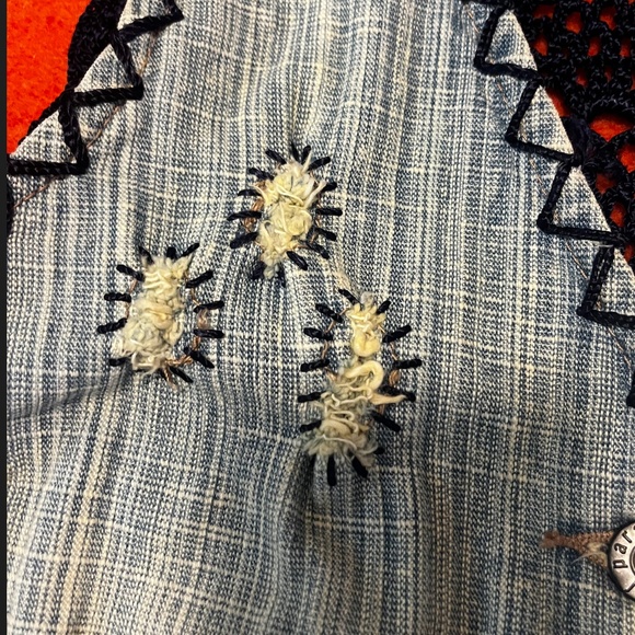 Vintage Parasuco boho distressed denim and crochet vest GUC - Picture 5 of 11
